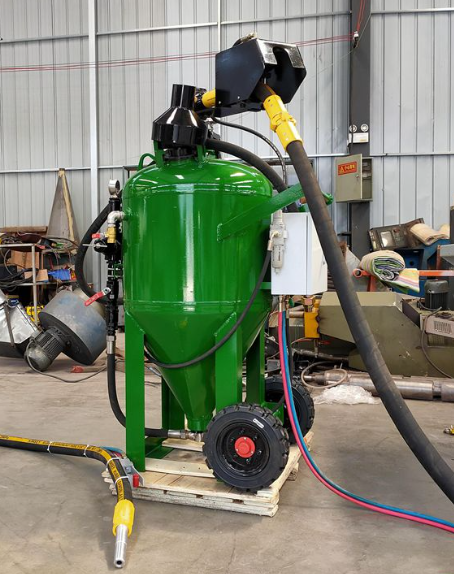 中卫移动式喷砂机 户外施工效率翻倍